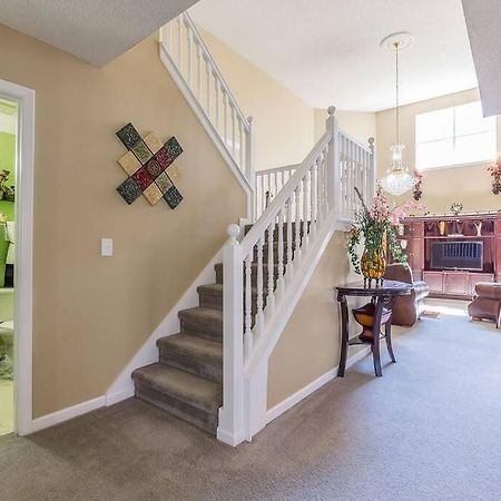 Castle Comfort Ellenwood Εξωτερικό φωτογραφία