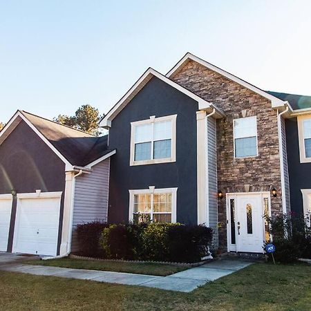 Castle Comfort Ellenwood Εξωτερικό φωτογραφία