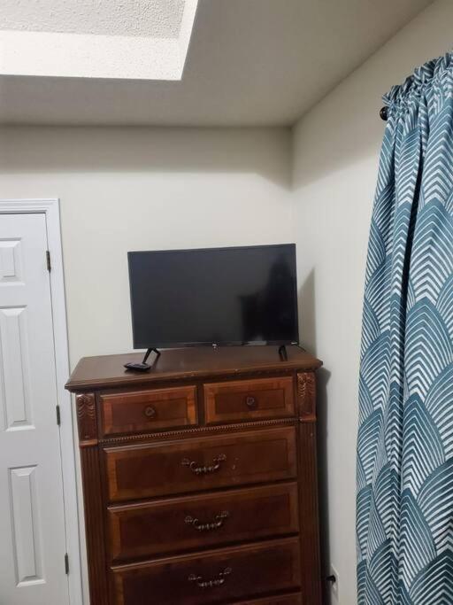 Castle Comfort Ellenwood Εξωτερικό φωτογραφία